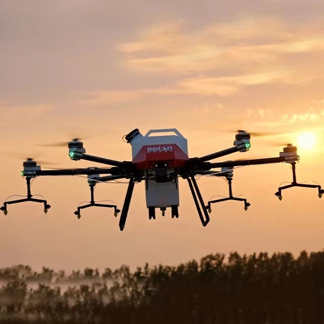 2025New Drone Remote Control Sprayer Corn Spraying Agriculture Drone Provided Carbon Fiber 70 Drones to Water Farms